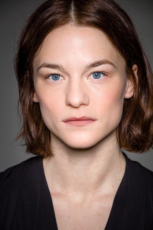 Valerie Pachner