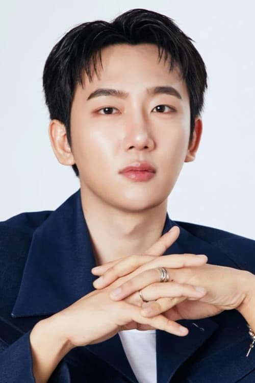 กีรติ พวงมาลี